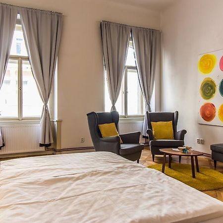 Mighty Prague Apartments Truhlarska מראה חיצוני תמונה