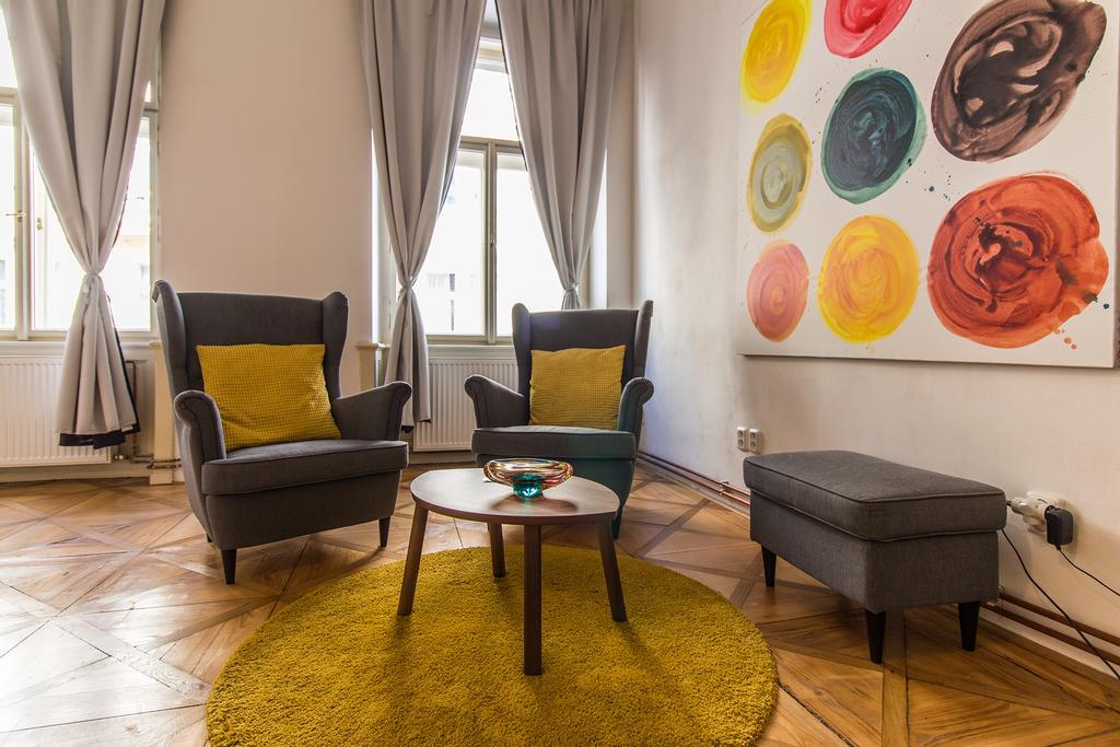 Mighty Prague Apartments Truhlarska מראה חיצוני תמונה